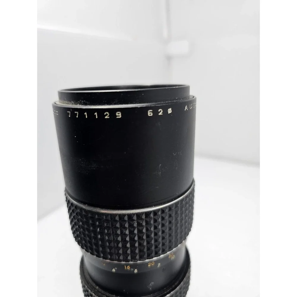 Auto Makinon f=80 -200mm Multi-Coated 1:3.5‎ Lens With Hova 62mm Skylight Filter